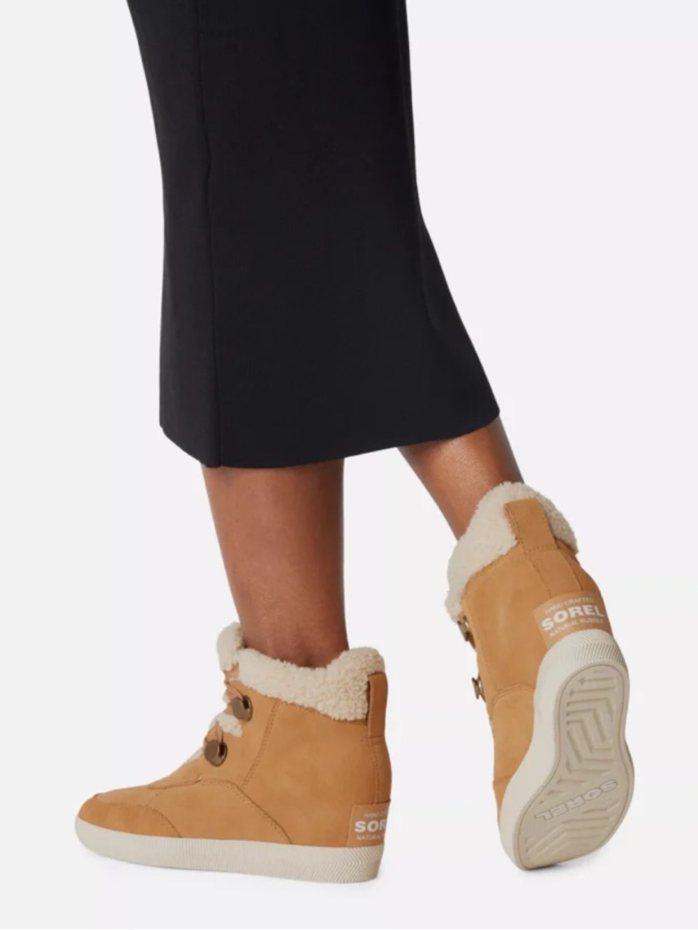 Sorel Women's Out N About Cozy Wedge Boot - Tawny Buff/Sea Salt, 7